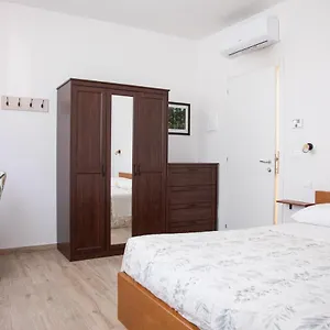 Bed & Breakfast Casa 22 - San Donato, Bologna