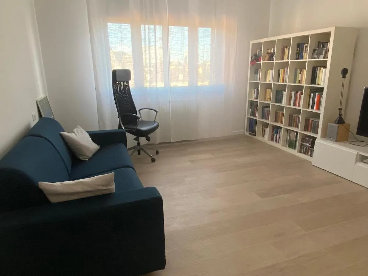 Bed & Breakfast Bed and Breakfast Casa L&R Bologna