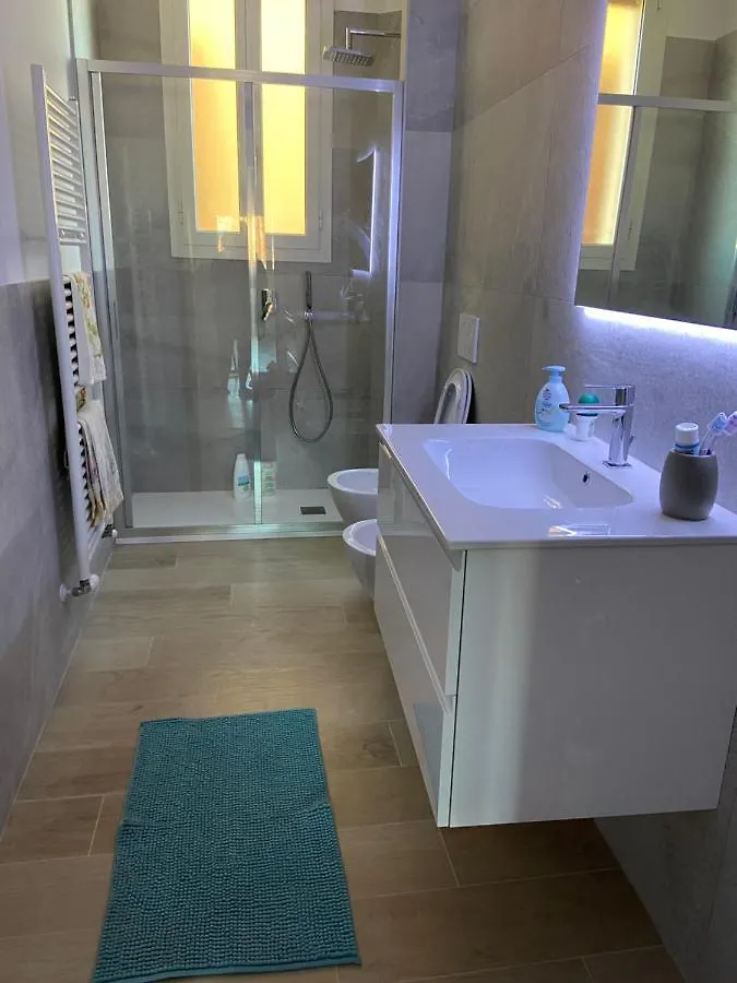 Bed and Breakfast Casa L&R Bologna